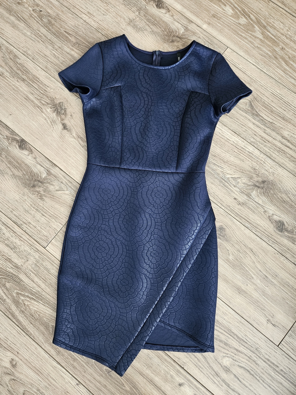 Fitted Navy Textured Short-Sleeve Mini Dress